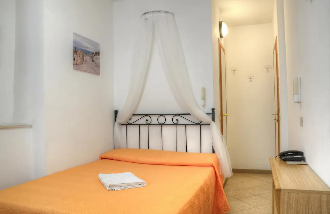 Hotel Villa Lina-1